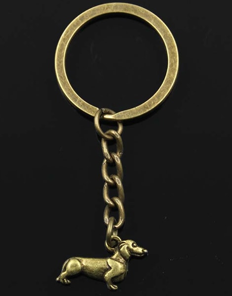 Dachshund Ring Metal Key Chain gold-min